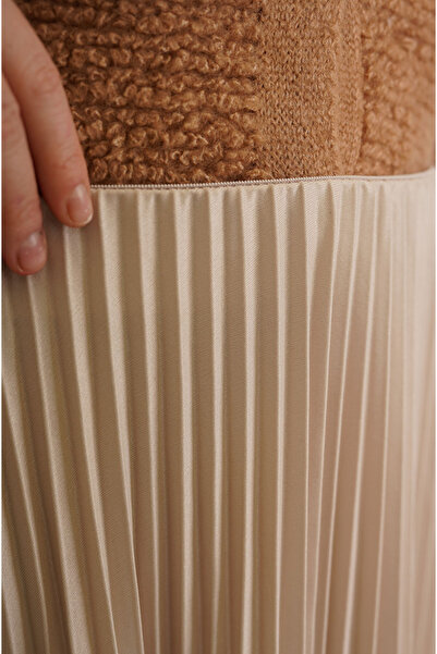 MODA Leather Look Pleated Skirt