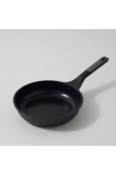 Berghoff aluminum frying pan 24cm, black