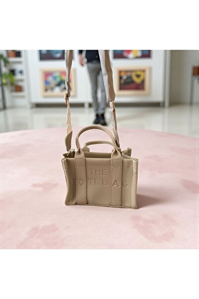 Gözde Mağazacılık حقيبة يد وكتف نسائية صغيرة من تي تي باج