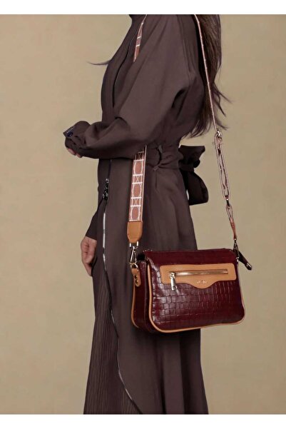 Tuğba Kadın Çapraz Çanta