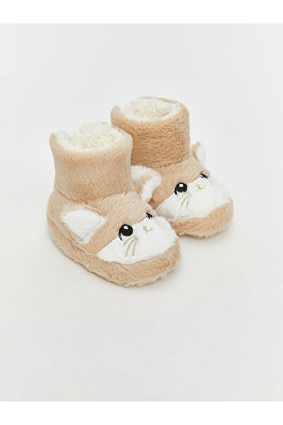 LC Waikiki حذاء منزلي للفتيات الصغيرات على شكل حيوانات