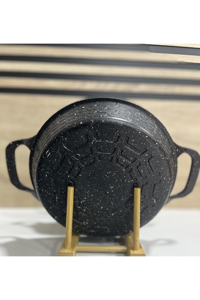 Komşu Züccaciye 3’lü Set Döküm Siyah Granit Sahan Tava 22cm-20cm-18cm.