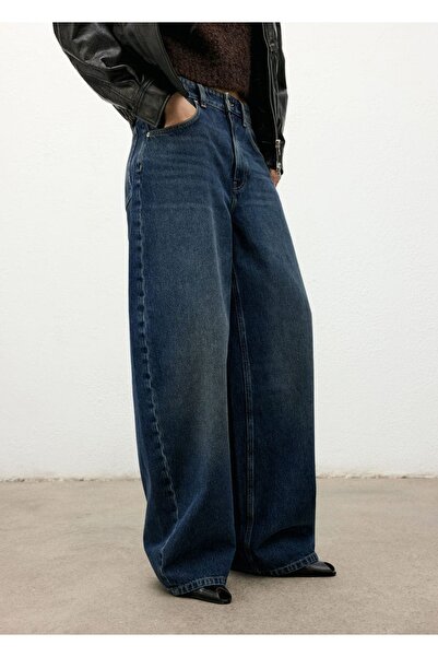 MANGO Woman Orta belli barrel jean pantolon