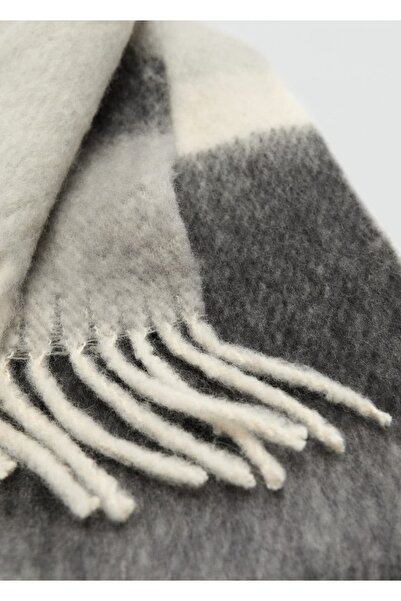 MANGO Woman Çizgili püskül detaylı atkı