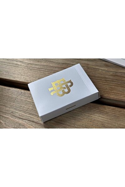 OyuncaklarÜlkesi Bicycle Gold Foil Monogram Premium Playing Cards Deck
