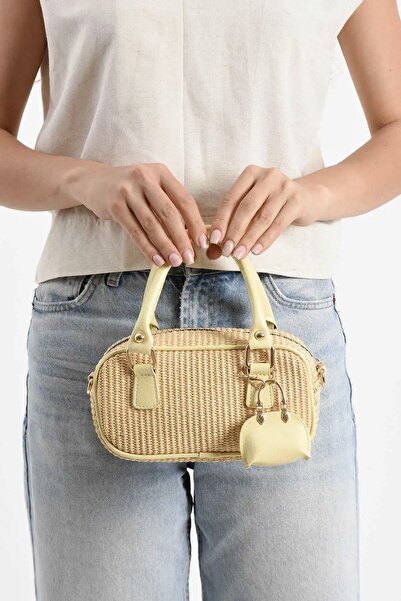 Grsbags Yellow Straw Women's Hand and Shoulder Bag