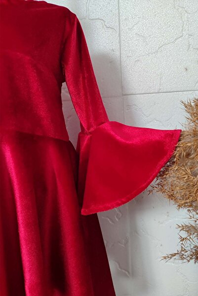 Shecco Babba Girls' Plaid Red Velvet Christmas Dress – Bell Sleeve & Plaid Bow Detail Special Occasion Dress