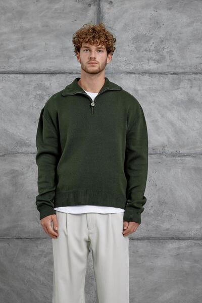 NOMARC Зелена пуловер с половин цип и прекалено голям размер
