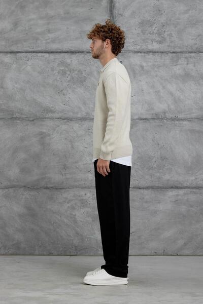 NOMARC Men's Ecru White Gst Arma Detailed Polo Neck Knitwear