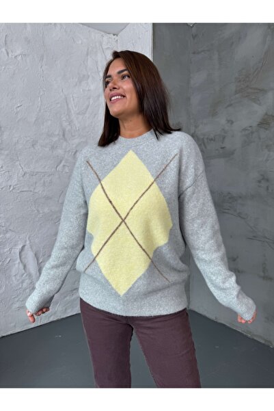 Elif Özbey Butik Yellow Large Diamond Pattern Sweater