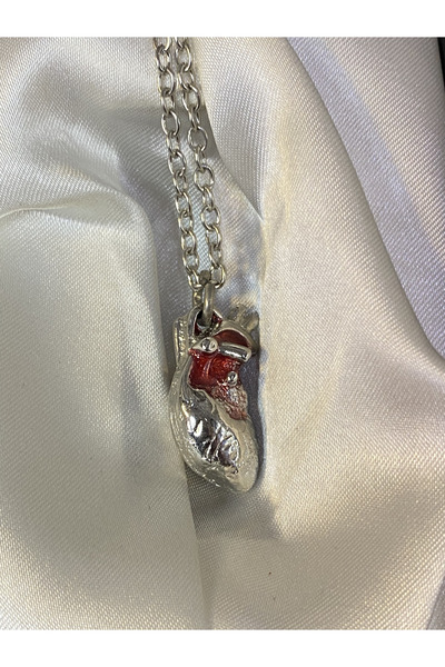 DÜKKAN DESİGN قلادة القلب الحقيقية العضوية