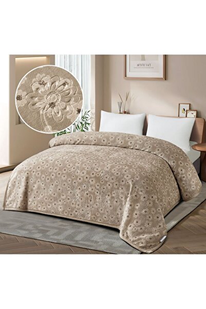 SNOOZYL A double blanket with a floral design to provide warmth and elegance. 5 kg, size 210*230 cm.