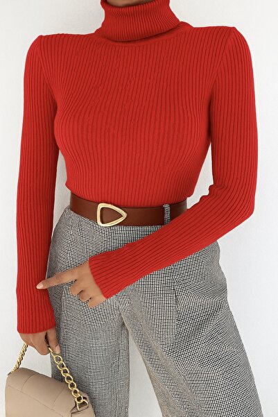 Noi Belis Pulover de tricotat cu guler rotund de bază AW25KZ0061