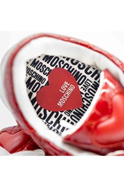 Love Moschino WOMEN'S RED SNEAKERS WITH CROCO TEXTURE