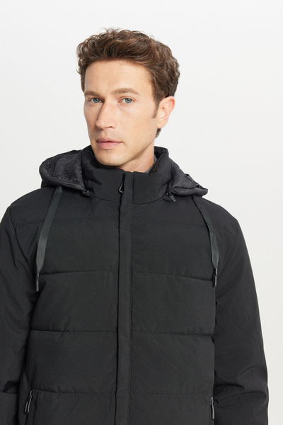 AC&Co / Altınyıldız Classics Men's Black Warm Padded Standard Fit Regular Cut Stand Collar Hooded Casual Coat with Side Pockets