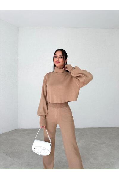 Mooi Butik Turtleneck Sartre Suit 2978 - Camel