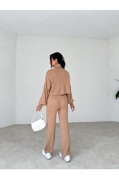 Mooi Butik Turtleneck Sartre Suit 2978 - Camel