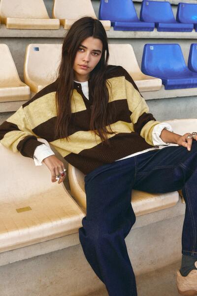 Pull & Bear Striped knit sweater