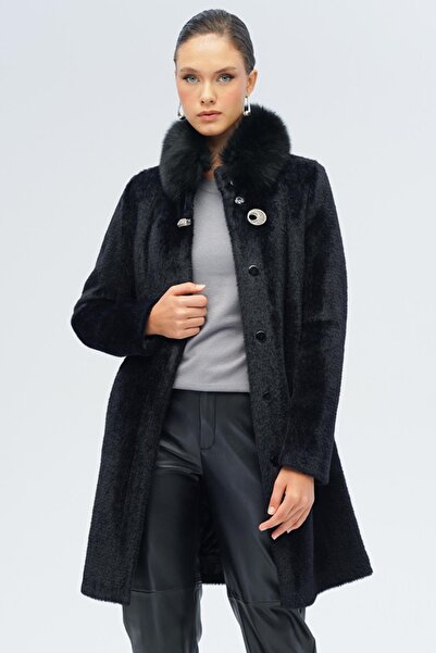 Olcay Premium Plush Coat with Removable Fur Collar and Special Snap Detail Black 3121-Tk