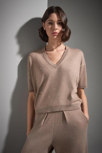 JOIN US V Yaka Taş baskılı Triko Kazak