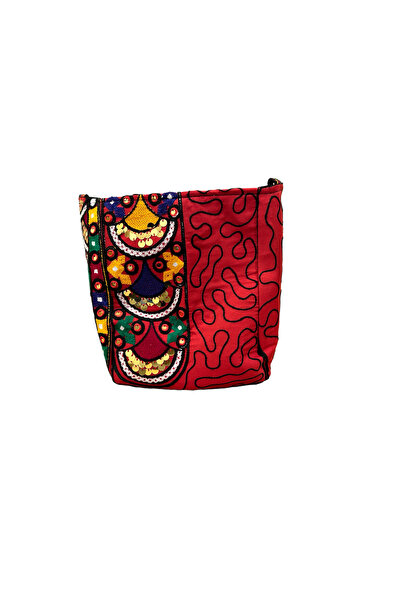 Choice Multi-purpose bag with hand-embroidered icons and umbrellas