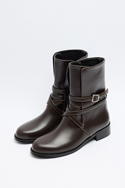 LUTVELIZADE Bot 2513 - Çapraz Kemer Detaylı Acı Kahve Kadın Bot