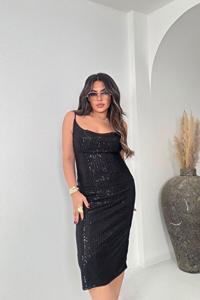 Sohotique By P Rochie creion cu decolteu cu paiete, neagră