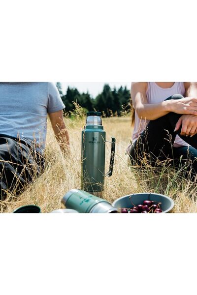 Generic Stanley Classic Vacuum Insulated Wide Mouth Bottle 1.9 L