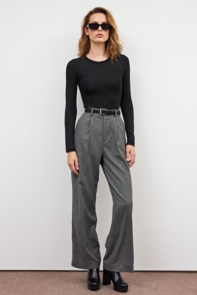 SHERIN Black Crew Neck Basic Bodysuit