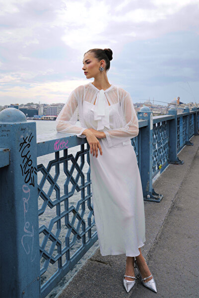 Mita Concept ΜΙΝΙ ΚΙΜΟΝΟ ΜΕ ΛΕΠΤΟΜΕΡΕΙΕΣ ΑΠΟ ΛΕΥΚΗ ΠΕΤΡΑ