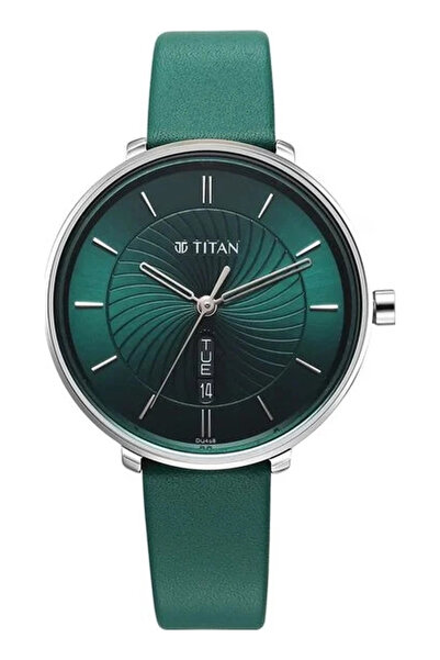 Titan ساعة نسائية تناظرية مع عرض اليوم والتاريخ بمينا خضراء - 2763SL02