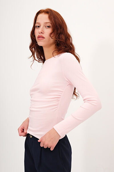 Addax Long Sleeve Blouse with Gathered Sides B18536