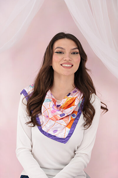 Trend Land Esarfa patrata satinata cu bordura mov si imprimeu geometric