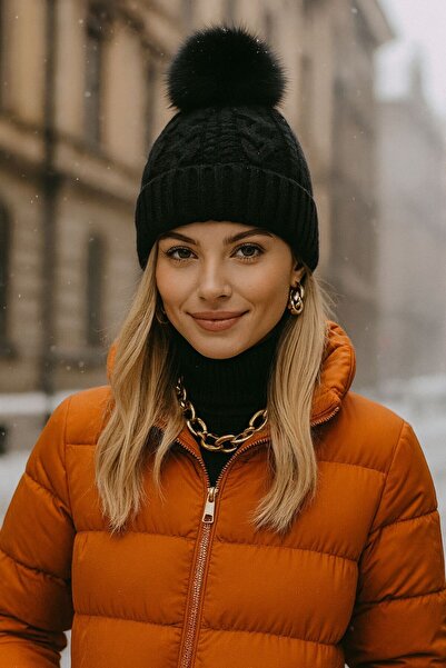 FELLMENS Black Knitwear Knitted Pompom Women's Beanie