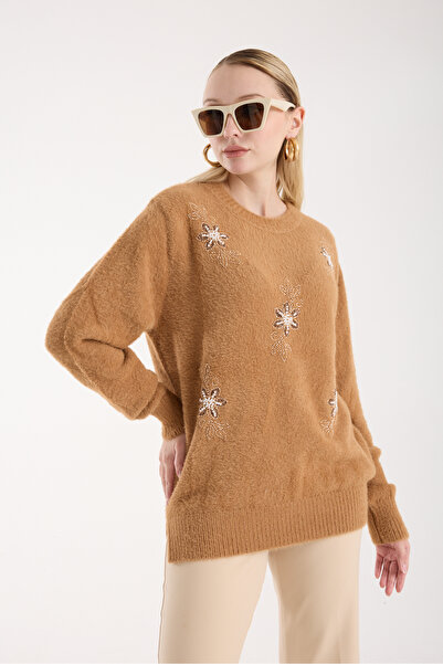 Moda Days Pulover de tricotat B guler rotund pentru femei, bej, cu broderie cu mărgele din fire de barbă