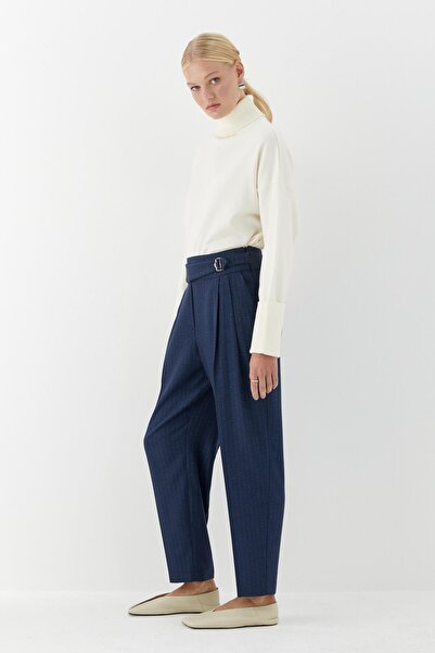 MARKALİSTE Pilesi Front Detail Trousers Navy Blue
