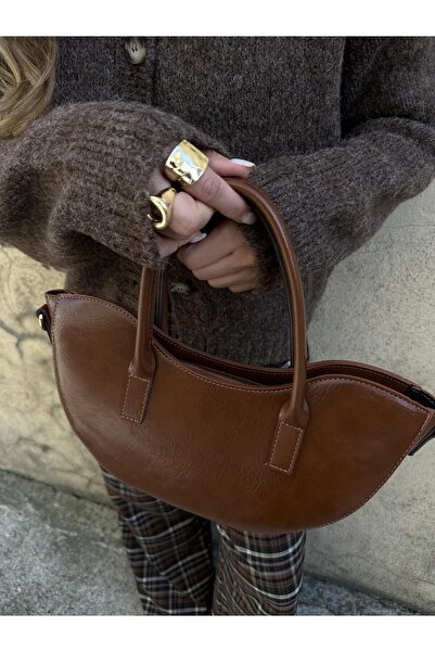 Tina İstanbul Τσάντα χεριού και ώμου με φερμουάρ οβάλ κοπής καφέ