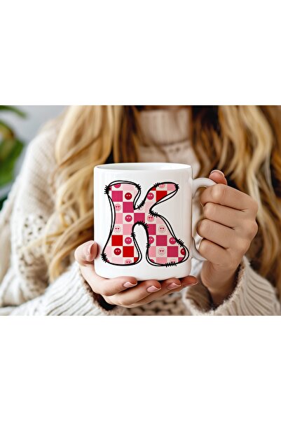Beramussa كوب على شكل حرف K مع رمز تعبيري على شكل قلب مربع وردي - كوب قهوة وش...