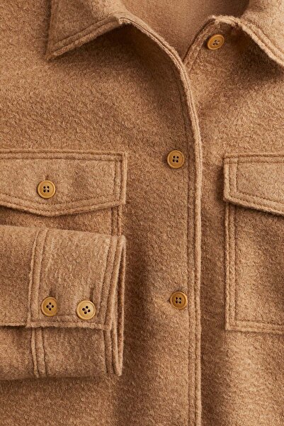 H&M قميص خارجي من اللباد المصقول