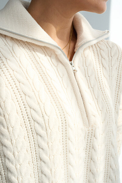 LOOSH Kadın Krem Fermuar Yaka Saç Örgü Desenli Premium Doku Overisize Kazak