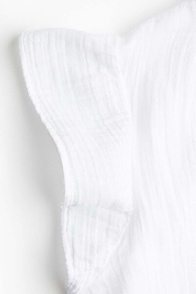 H&M Flutter-sleeved muslin blouse