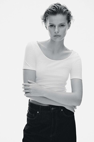 H&M Cropped scoop-neck T-shirt