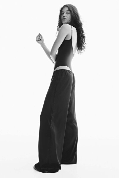 H&M Seamless Thong body