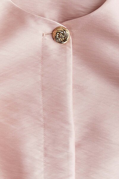 H&M Balloon-sleeved blouse