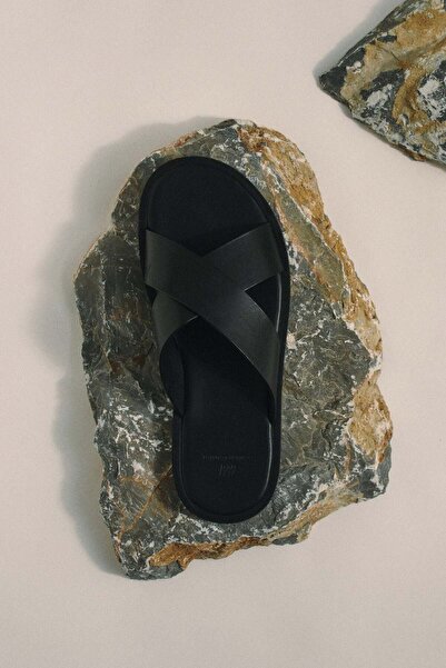 H&M Relaxed Fit Trousers