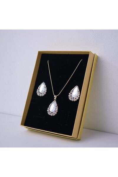 velve Set accesorii Feeling, din inox, cu cercei, lantisor si pandativ cu cristale, in cutie eleganta