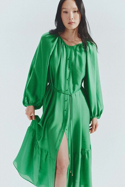 H&M Oversized tie-belt dress