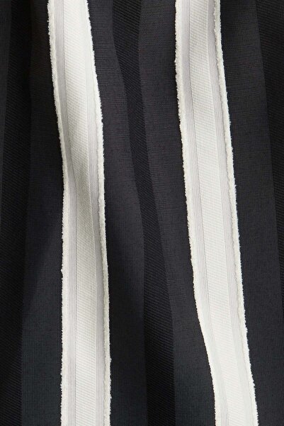 H&M Dobby-weave shorts