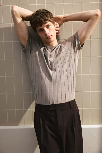 H&M Regular Fit Knitted T-shirt