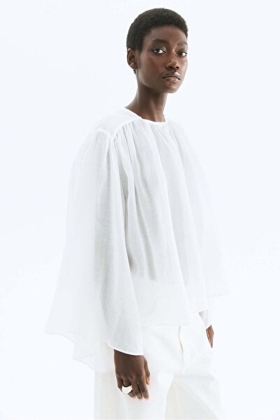 H&M Voluminous ramie blouse